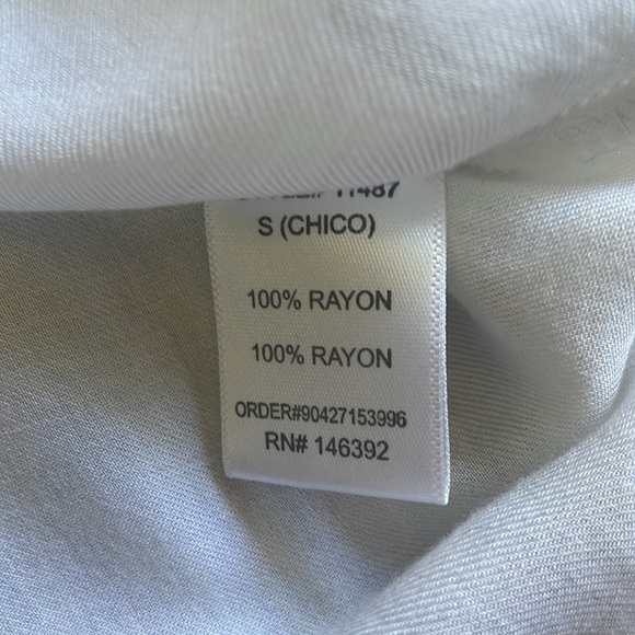 White be cool blouse size small - Picture 9 of 9